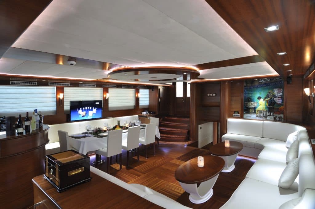 Salon ve oturma grupları