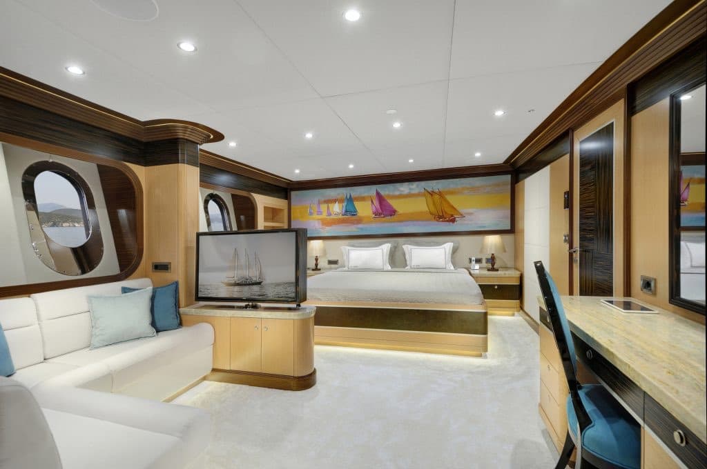 Çift kişilik yataklı VIP kabin